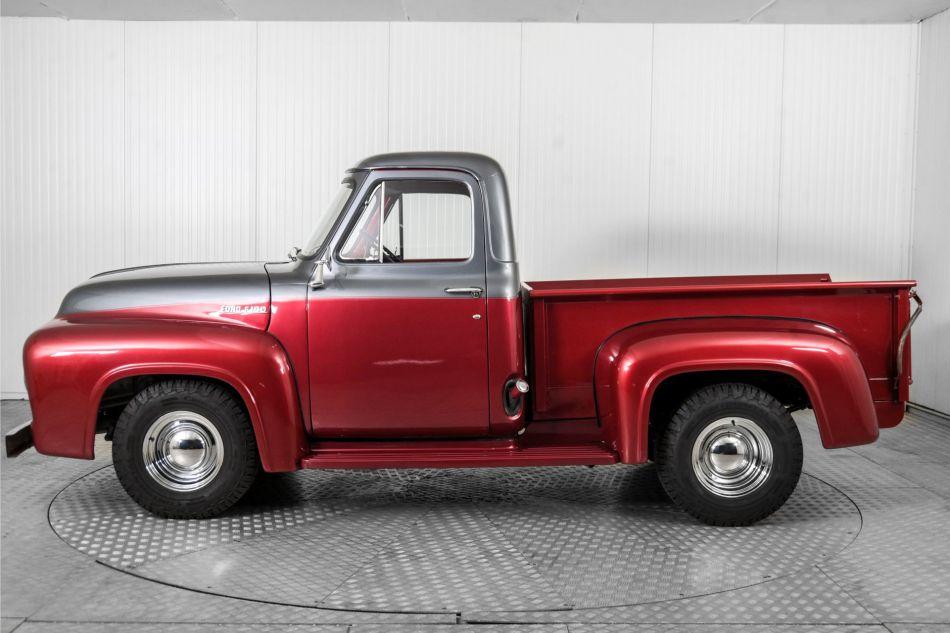 1954 Ford F 100 7.8L big block