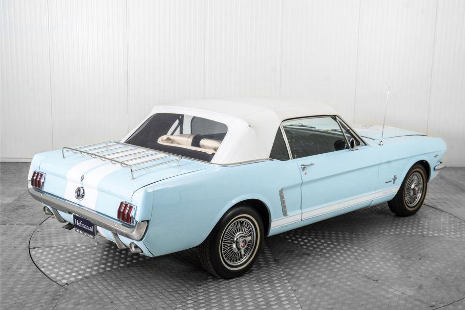 1964 Ford Mustang