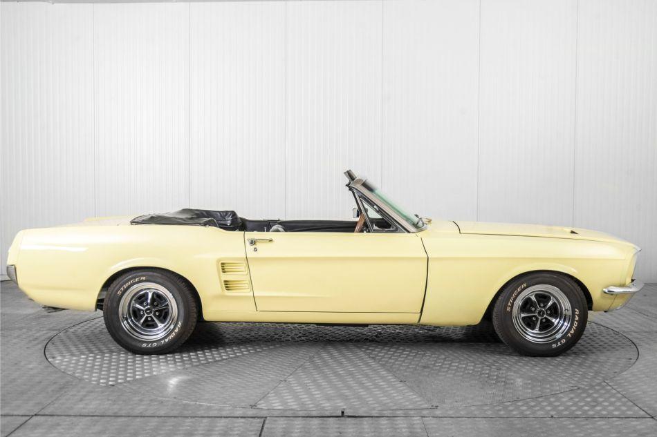 1967 Ford Mustang