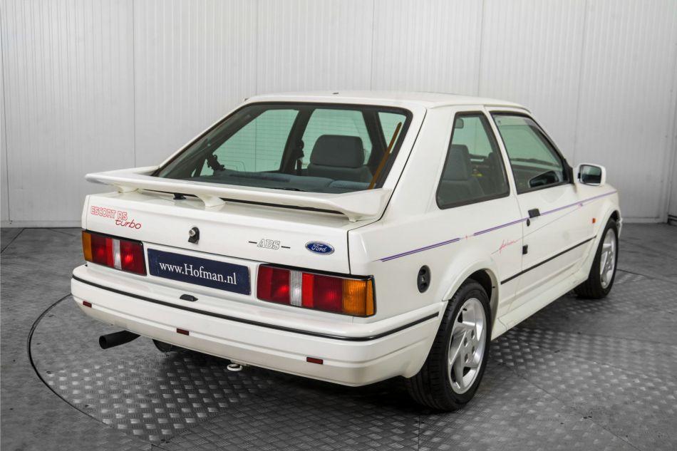 1990 Ford Escort
