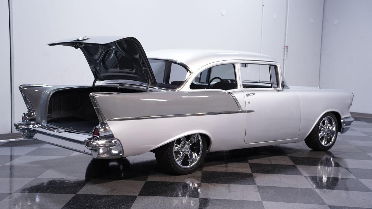 1957 Chevrolet Bel Air Restomod