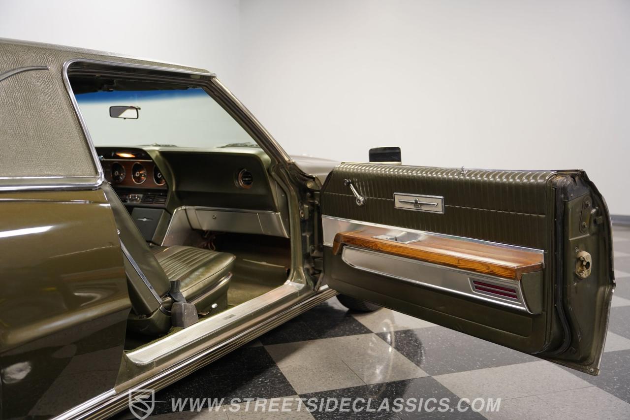 1969 Ford Thunderbird Landau