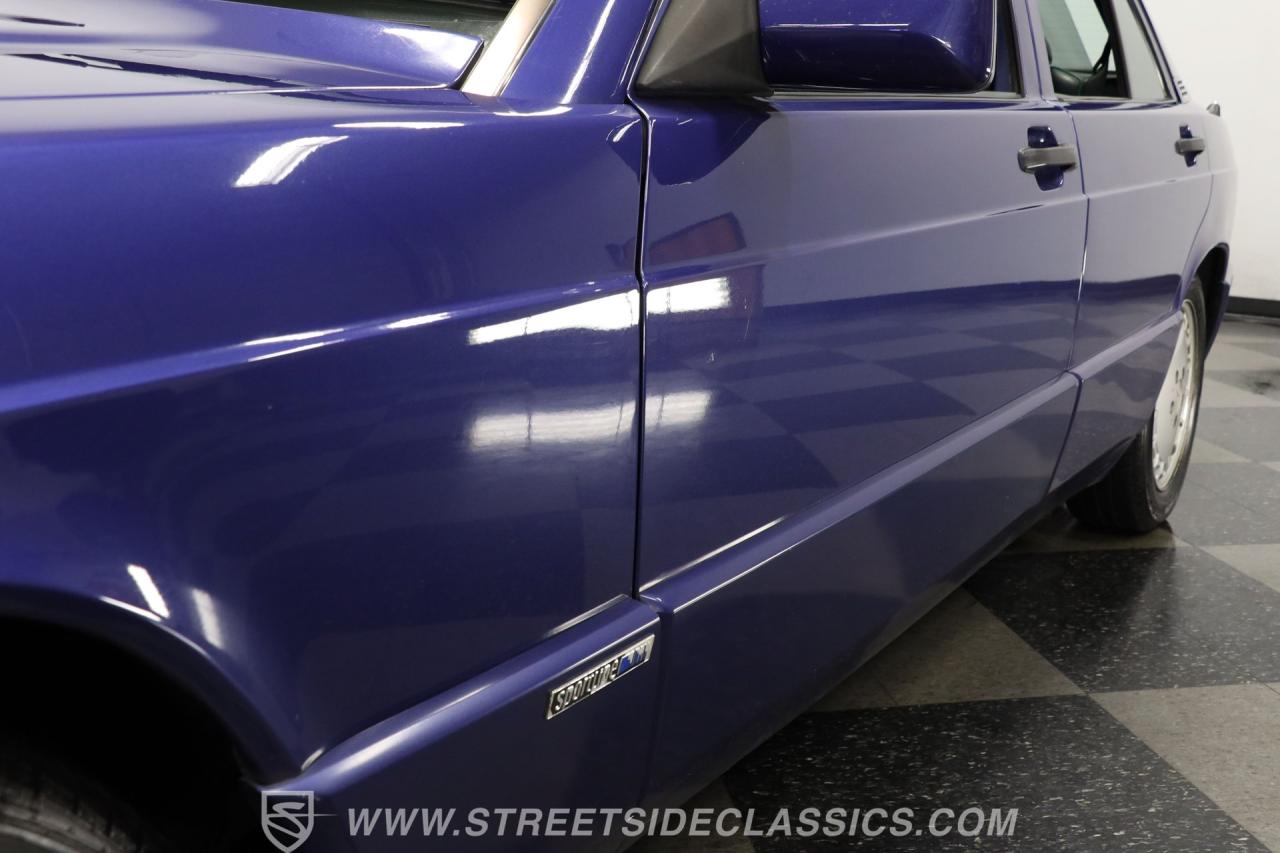 1992 Mercedes - Benz 190E Avantgarde Azzurro