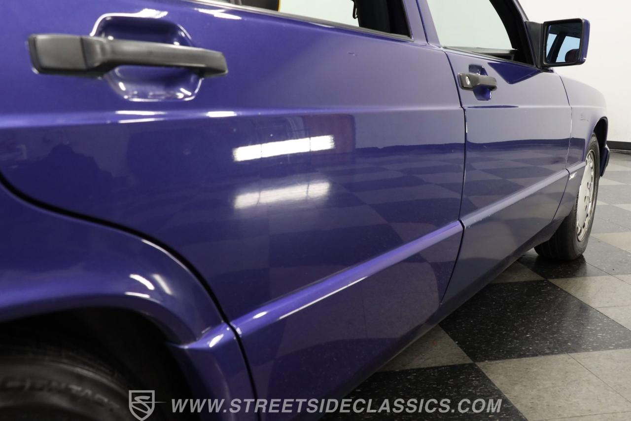 1992 Mercedes - Benz 190E Avantgarde Azzurro