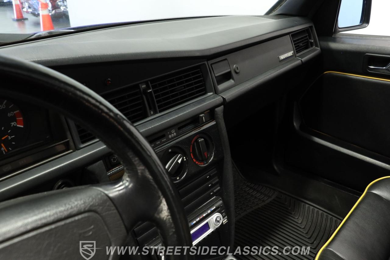 1992 Mercedes - Benz 190E Avantgarde Azzurro