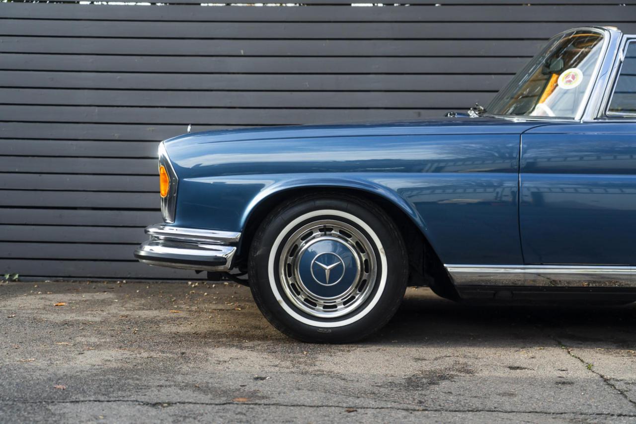 1971 Mercedes - Benz 280 SE 3.5 CABRIOLET