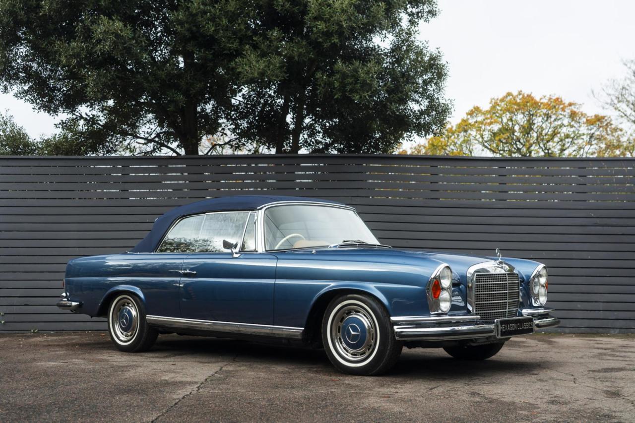 1971 Mercedes - Benz 280 SE 3.5 CABRIOLET