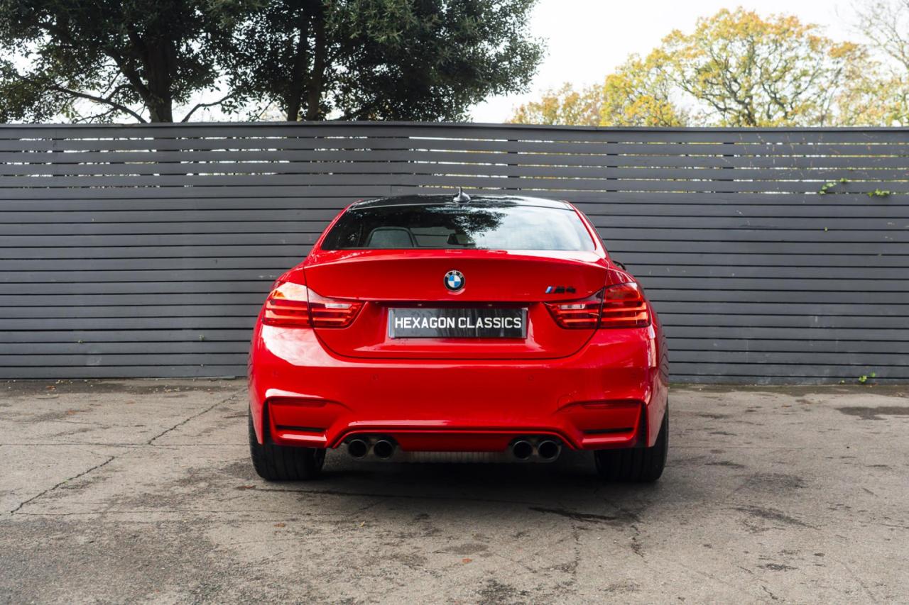 2016 BMW M4 (F82) MANUAL COMPETITION COUP&Eacute;