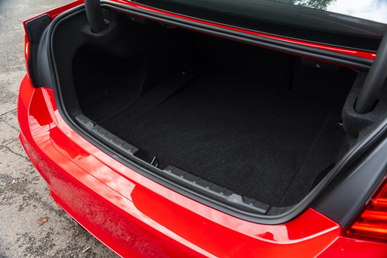 2016 BMW M4 (F82) MANUAL COMPETITION COUP&Eacute;