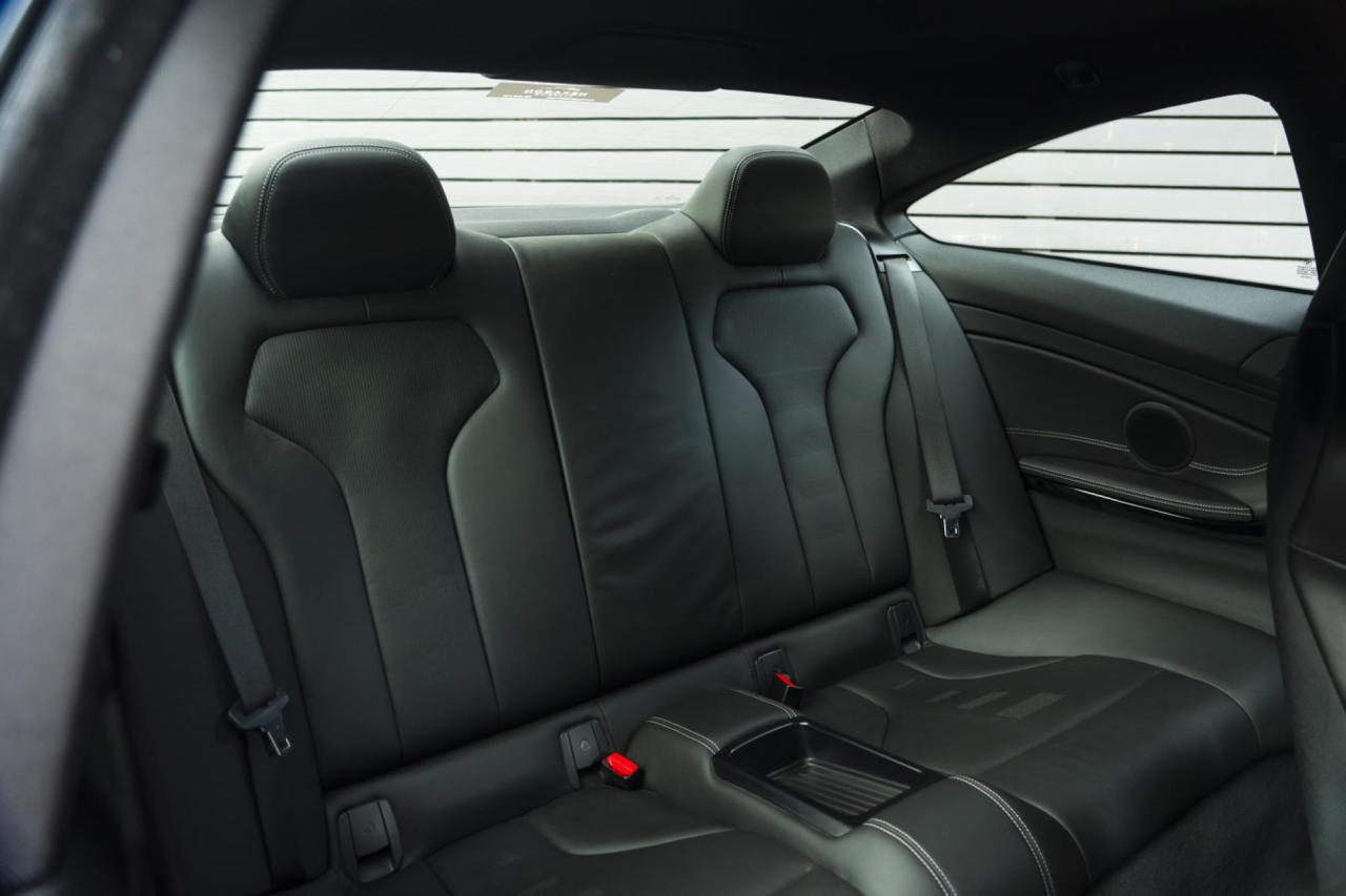 2016 BMW M4 (F82) MANUAL COMPETITION COUP&Eacute;