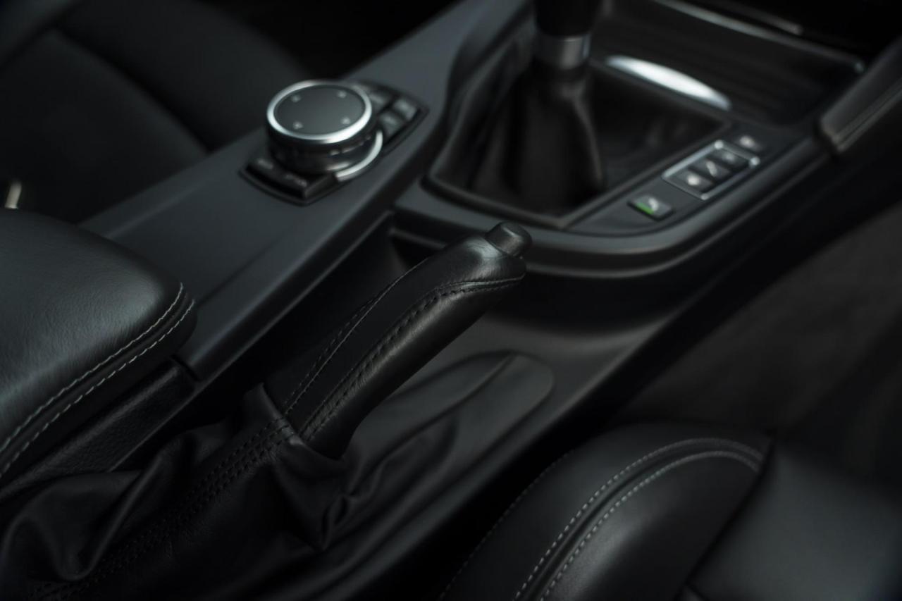2016 BMW M4 (F82) MANUAL COMPETITION COUP&Eacute;