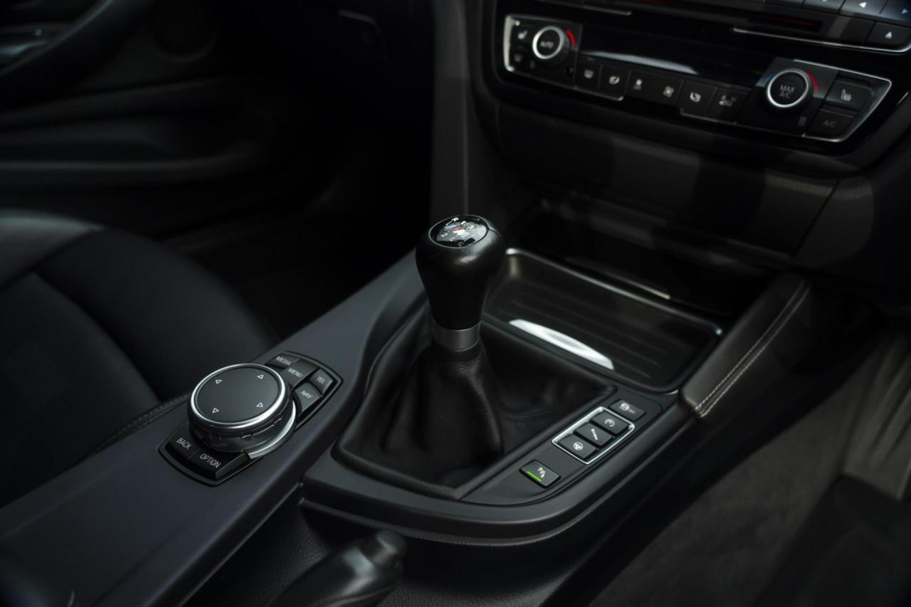 2016 BMW M4 (F82) MANUAL COMPETITION COUP&Eacute;