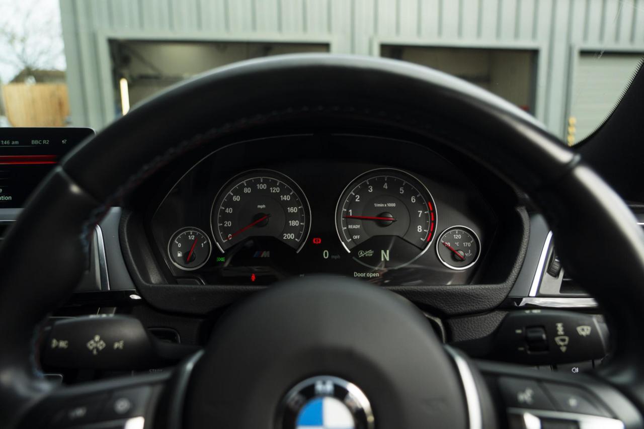 2016 BMW M4 (F82) MANUAL COMPETITION COUP&Eacute;