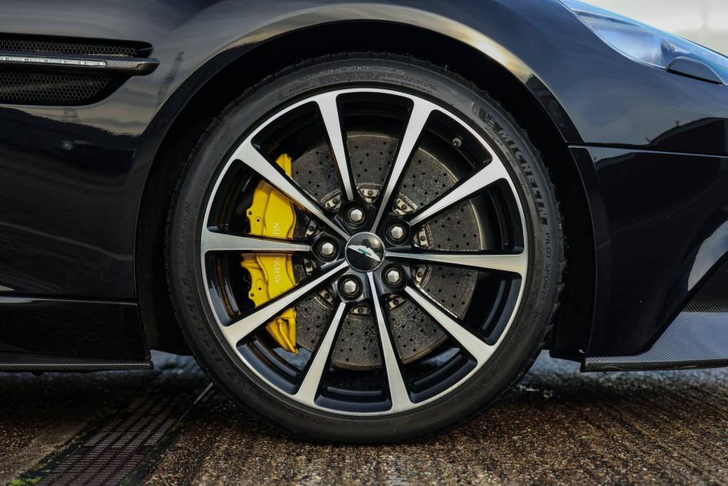 2014 Aston Martin Vanquish