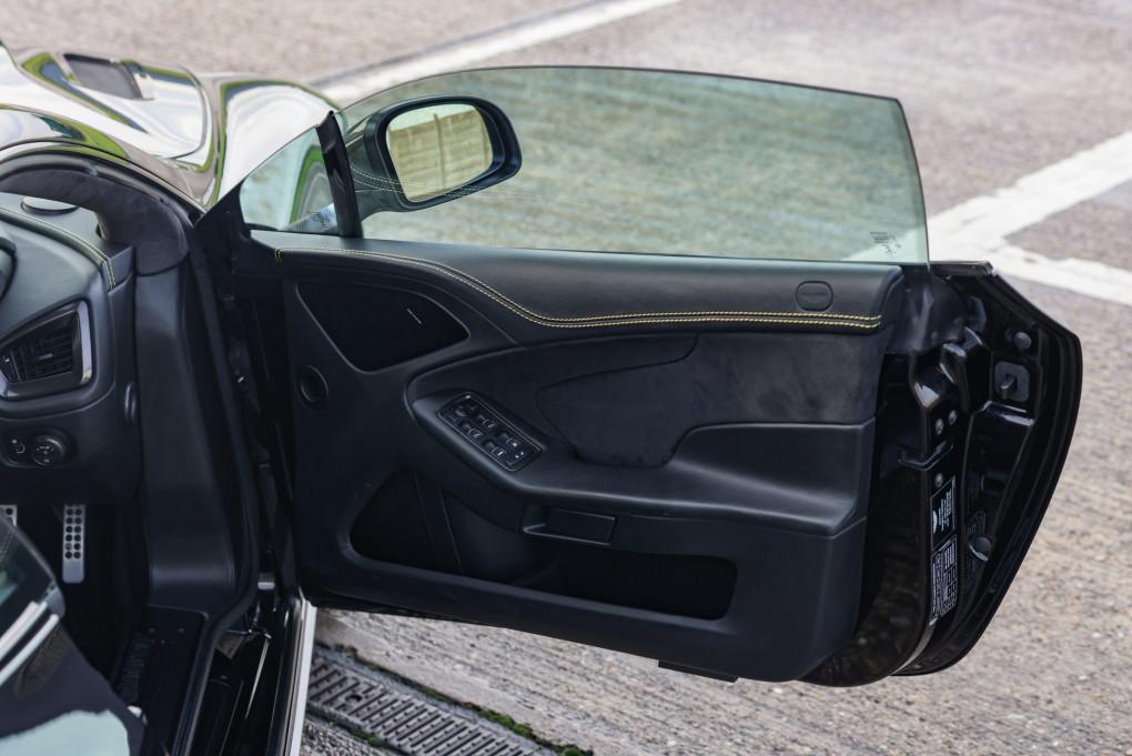 2014 Aston Martin Vanquish