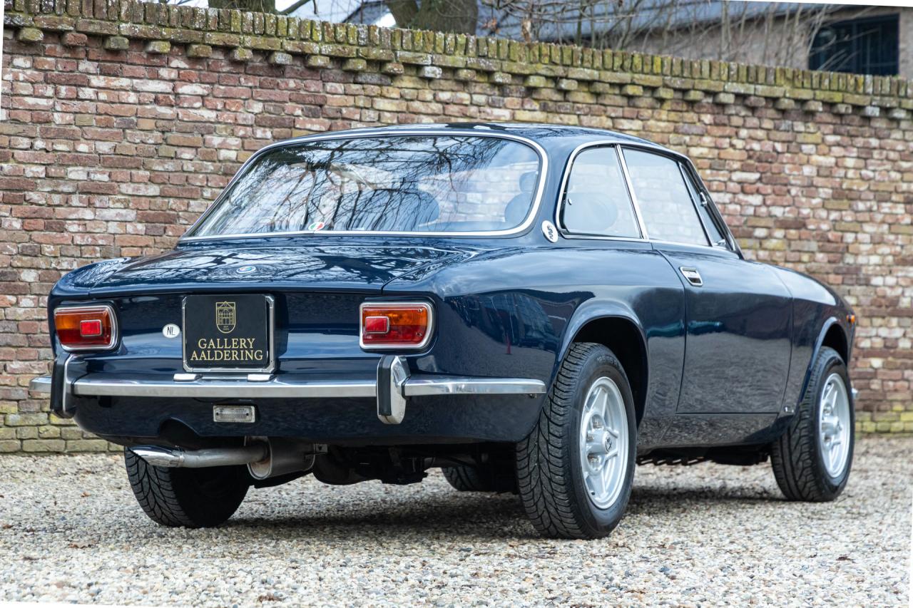 1971 Alfa Romeo 1300 GT Junior Bertone