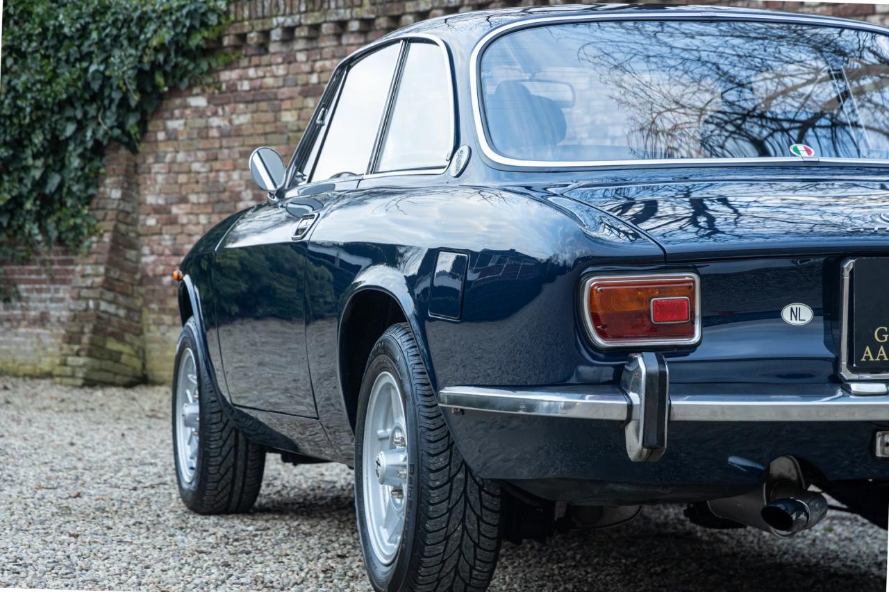 1971 Alfa Romeo 1300 GT Junior Bertone