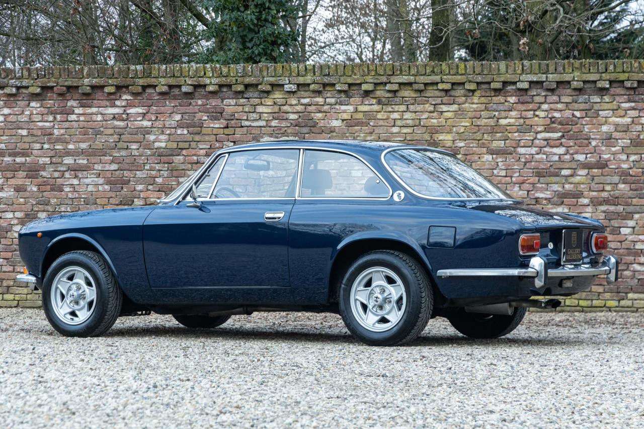 1971 Alfa Romeo 1300 GT Junior Bertone