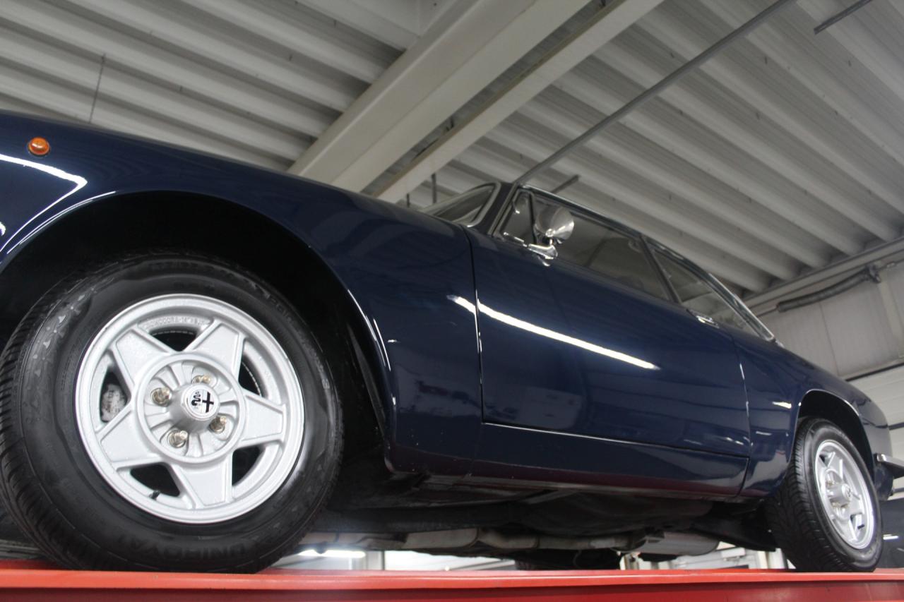 1971 Alfa Romeo 1300 GT Junior Bertone