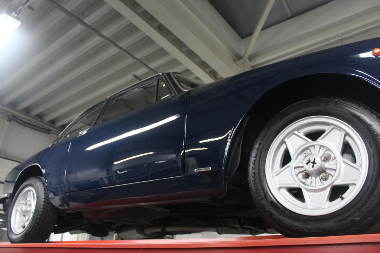 1971 Alfa Romeo 1300 GT Junior Bertone