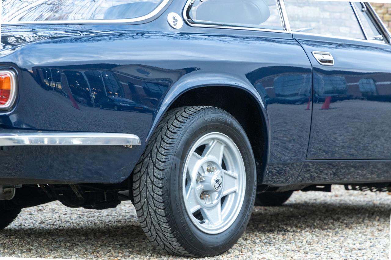 1971 Alfa Romeo 1300 GT Junior Bertone