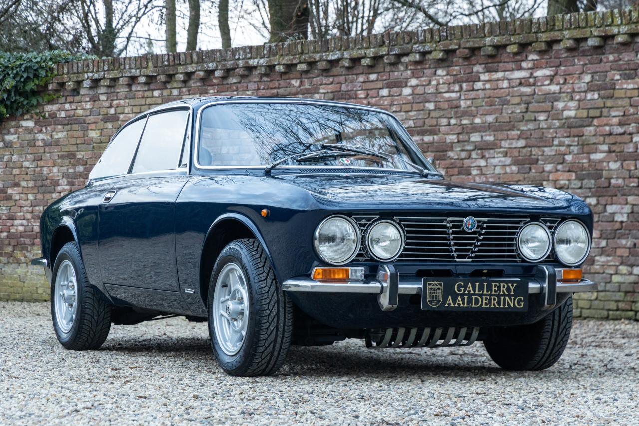 1971 Alfa Romeo 1300 GT Junior Bertone