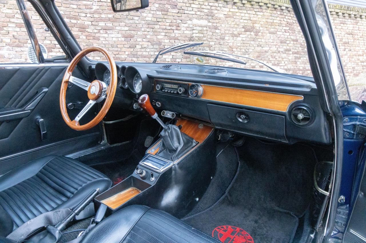 1971 Alfa Romeo 1300 GT Junior Bertone