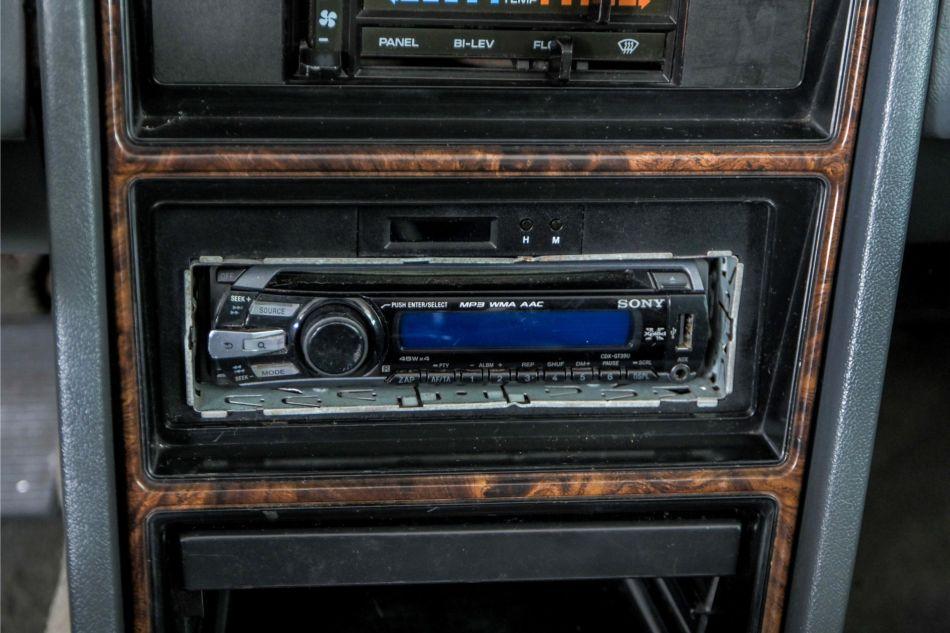 1988 Chrysler Le-Baron