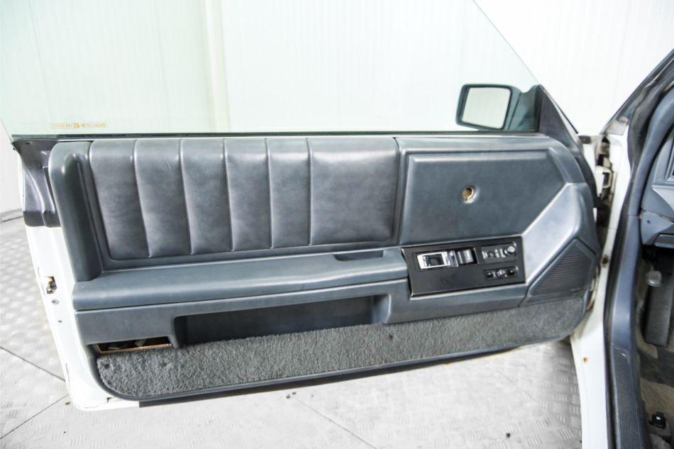 1988 Chrysler Le-Baron