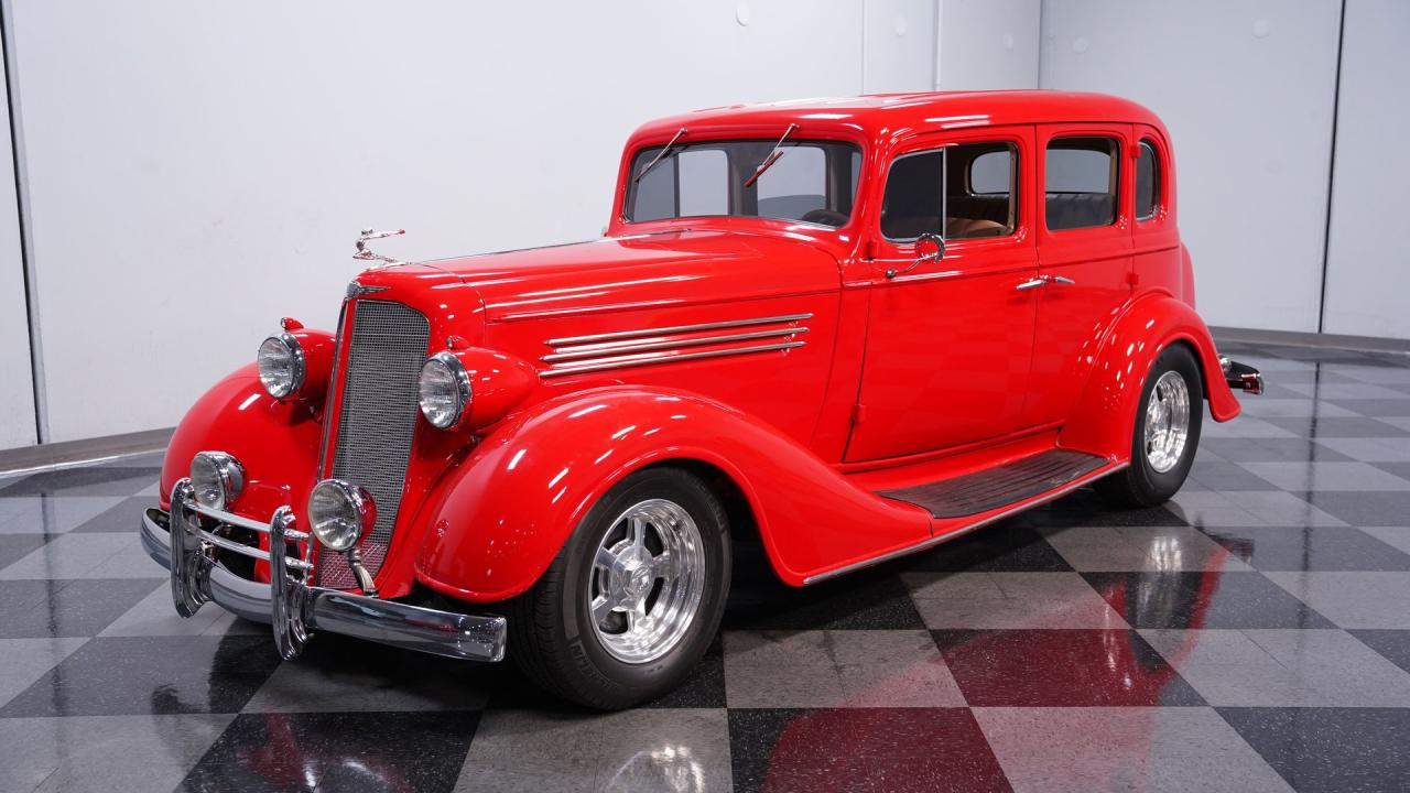 1935 Buick Series 60 Touring Sedan
