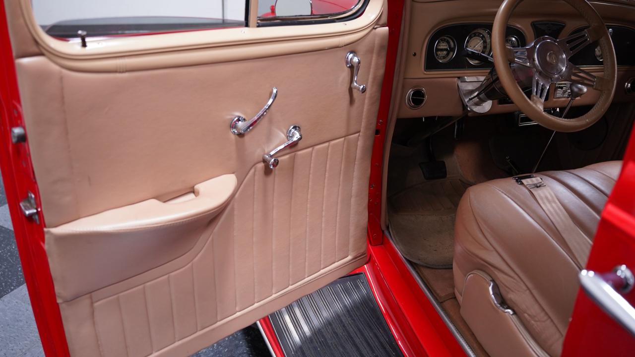 1935 Buick Series 60 Touring Sedan