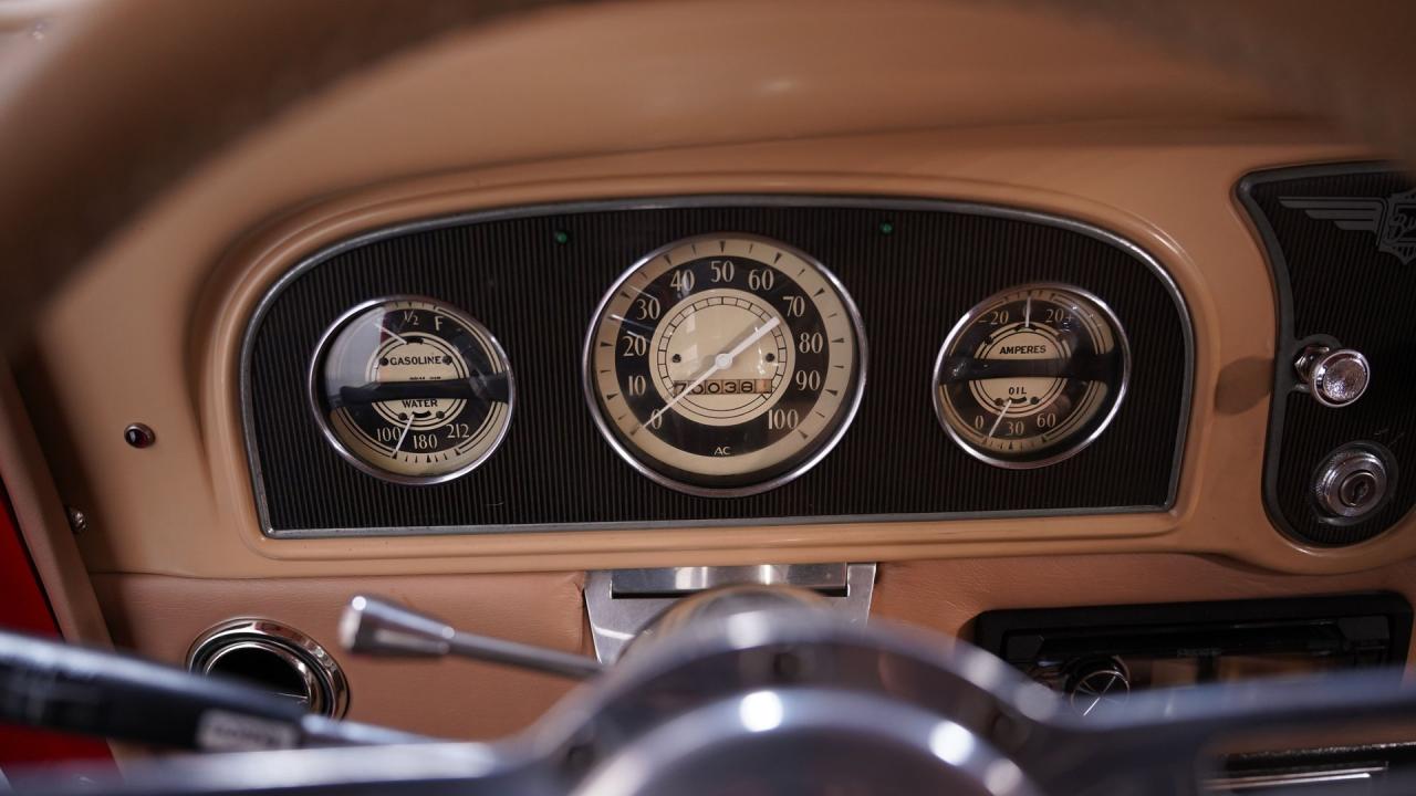 1935 Buick Series 60 Touring Sedan