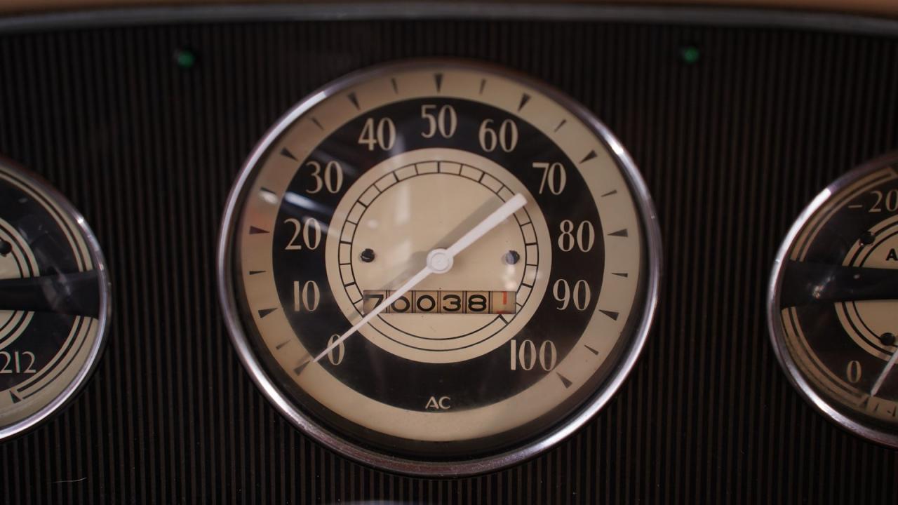 1935 Buick Series 60 Touring Sedan