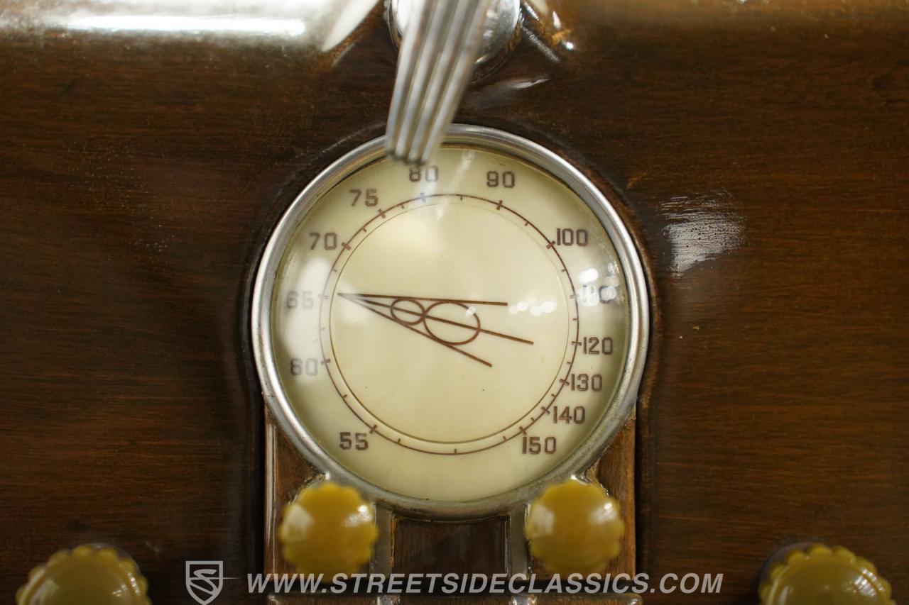 1937 Ford Tudor Sedan