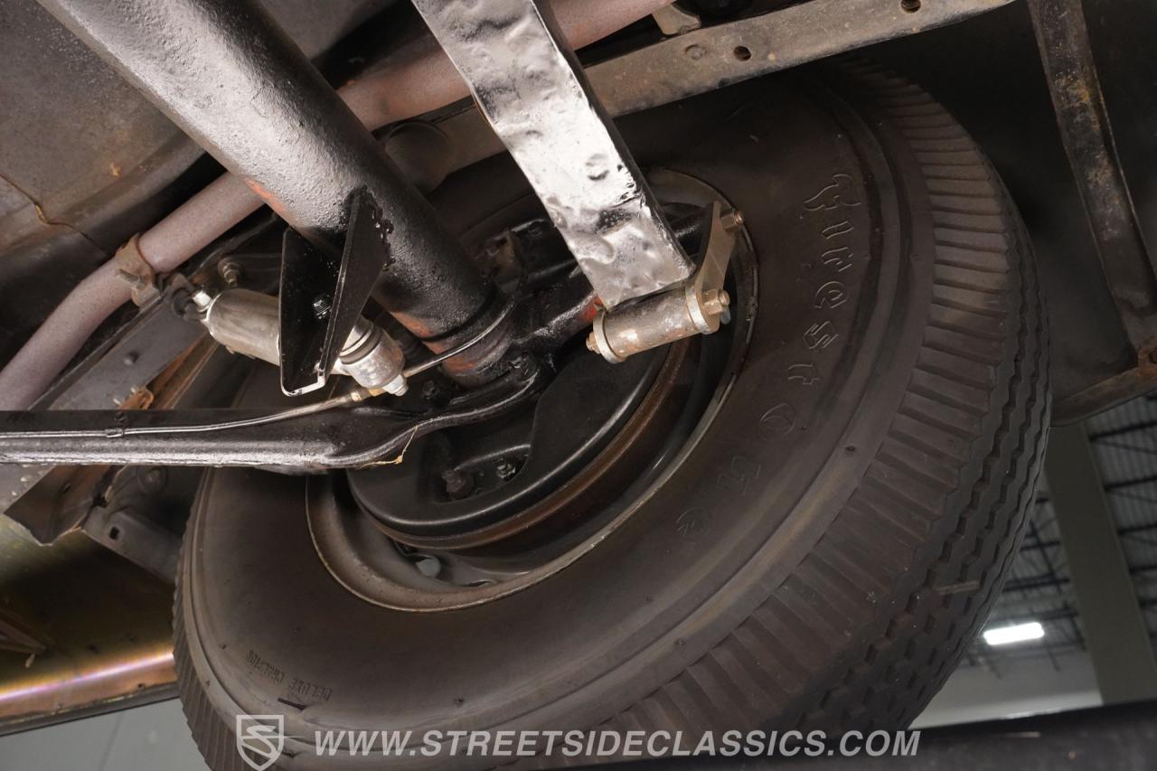 1937 Ford Tudor Sedan