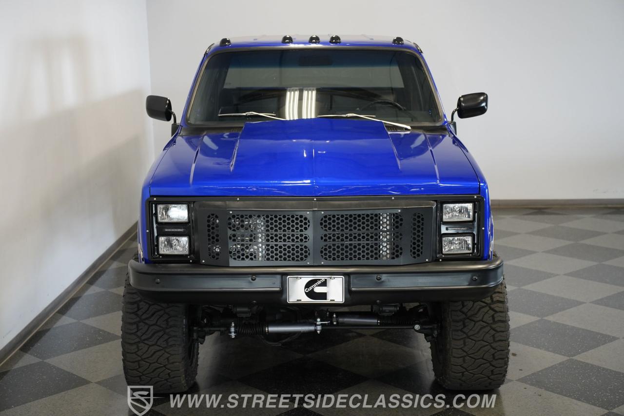 1984 Chevrolet K30 Silverado 4X4 3+3 CREW