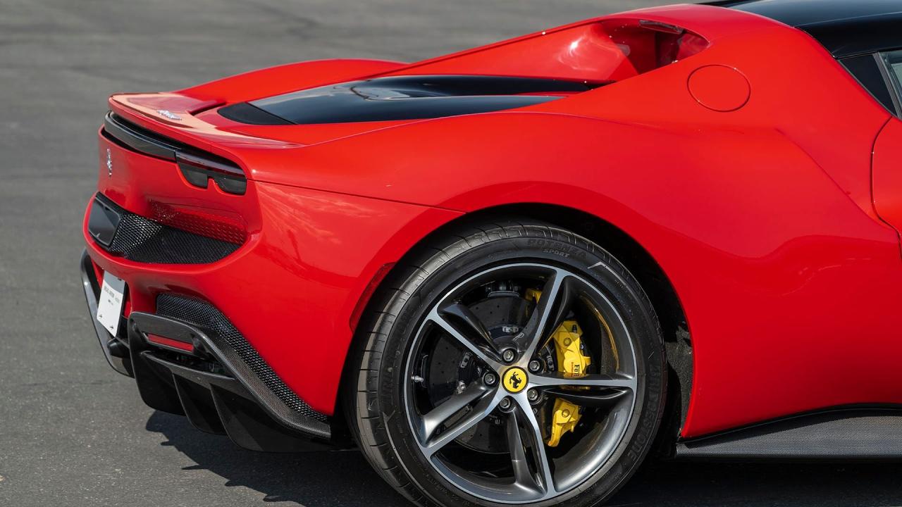 2025 Ferrari 296 GTB