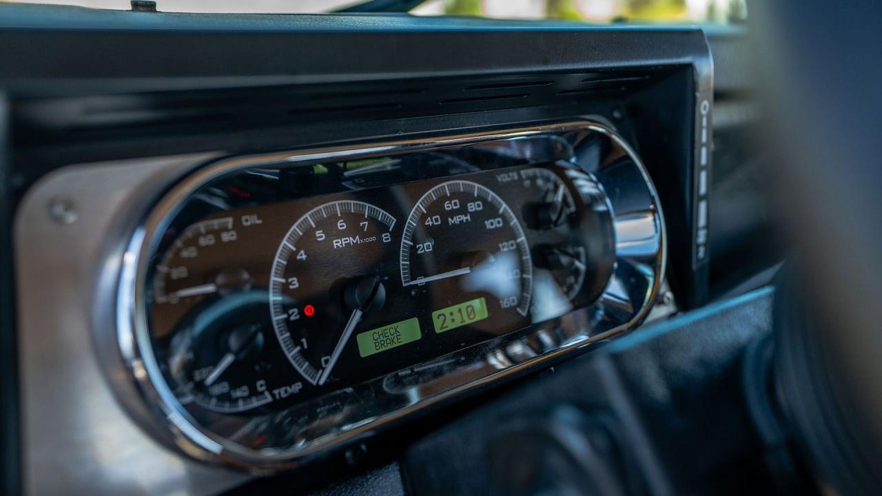 1994 Land Rover Defender 90 NAS LS-Conversion