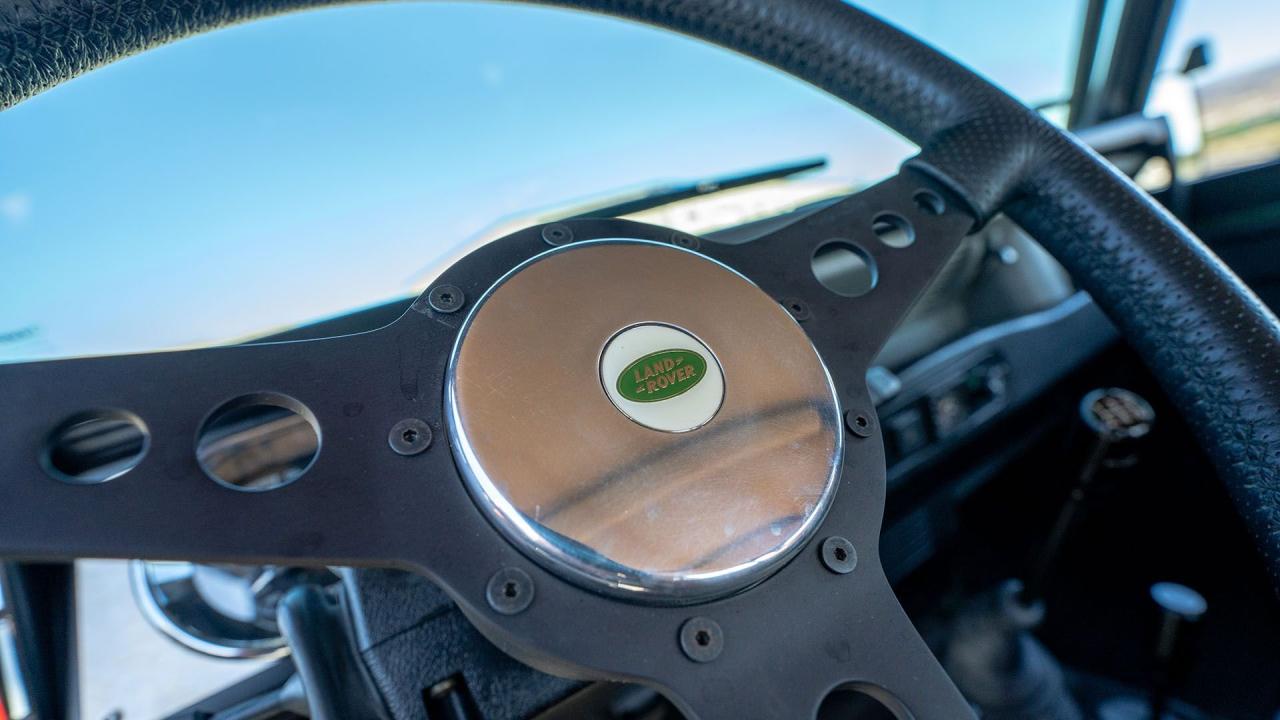 1994 Land Rover Defender 90 NAS LS-Conversion