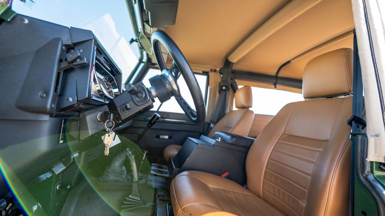 1994 Land Rover Defender 90 NAS LS-Conversion