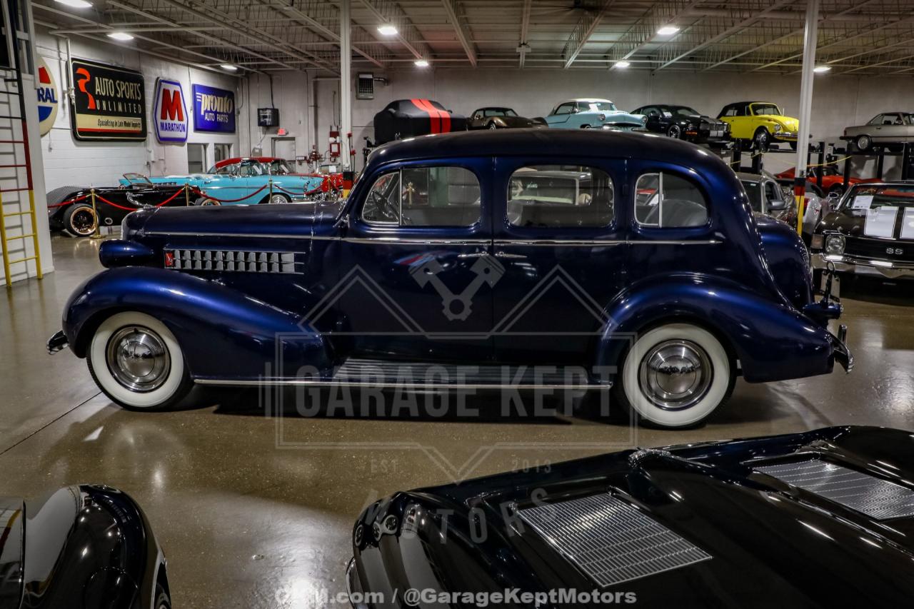 1936 Cadillac Series 75 Fleetwood