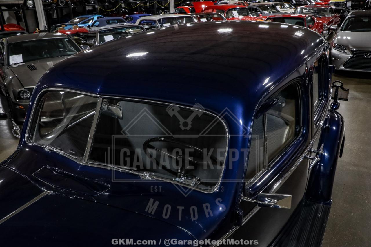 1936 Cadillac Series 75 Fleetwood