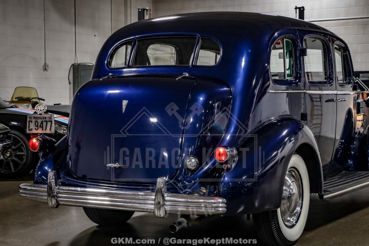 1936 Cadillac Series 75 Fleetwood
