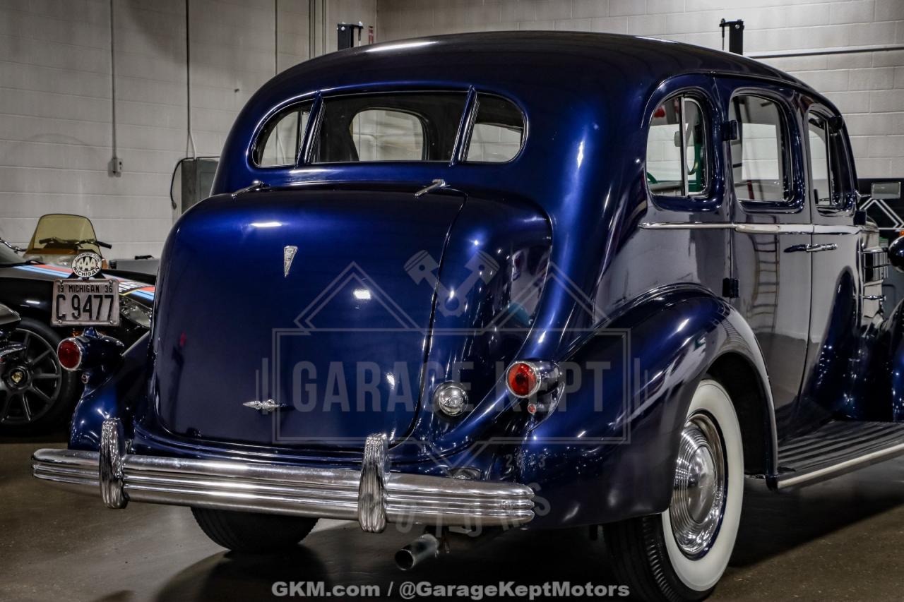 1936 Cadillac Series 75 Fleetwood