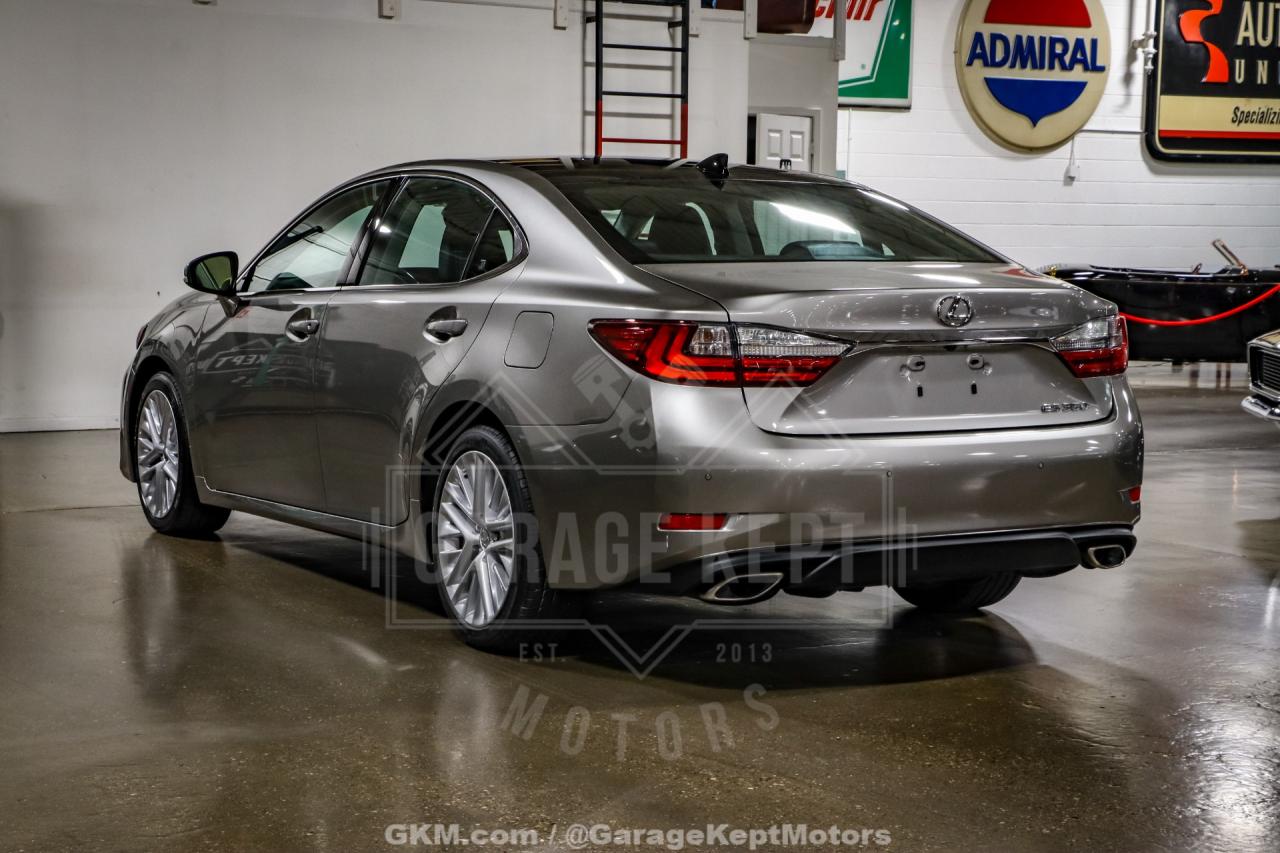 2016 Lexus ES 350