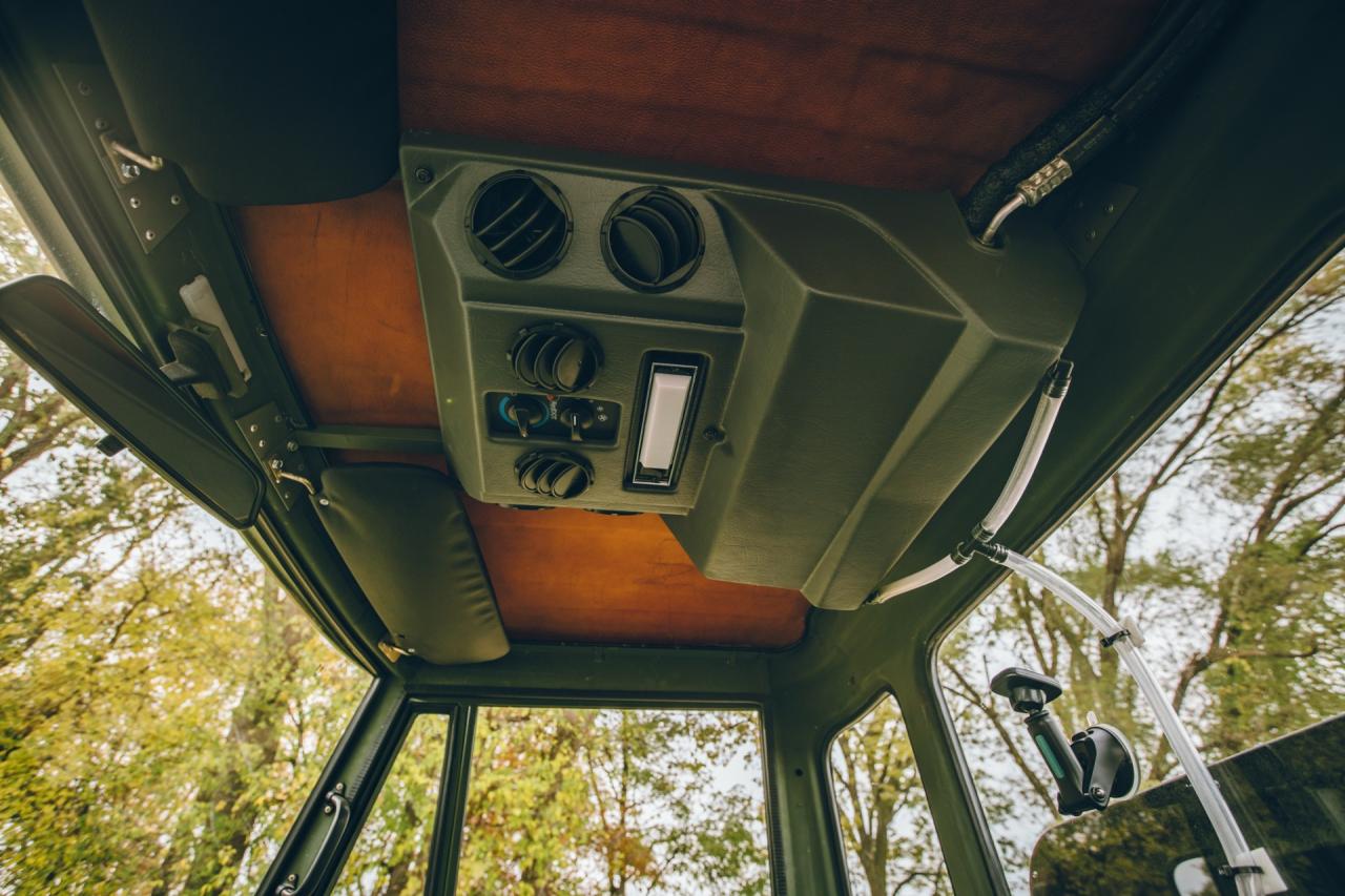 1990 Mercedes - Benz Unimog FLU419