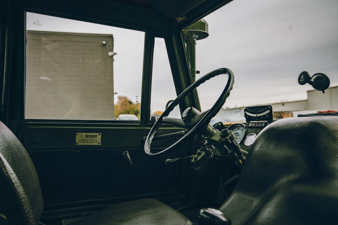 1990 Mercedes - Benz Unimog FLU419