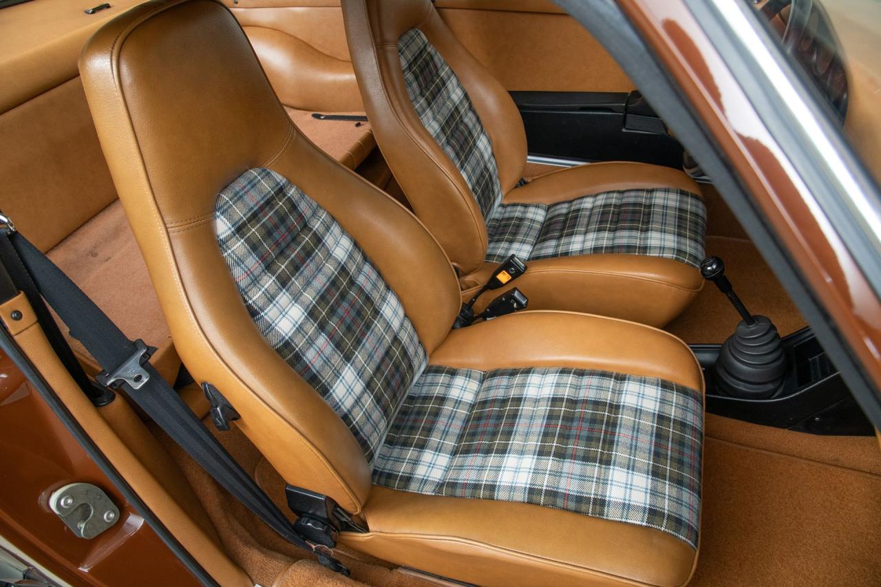 1976 Porsche 911 Carrera 2.7 MFI