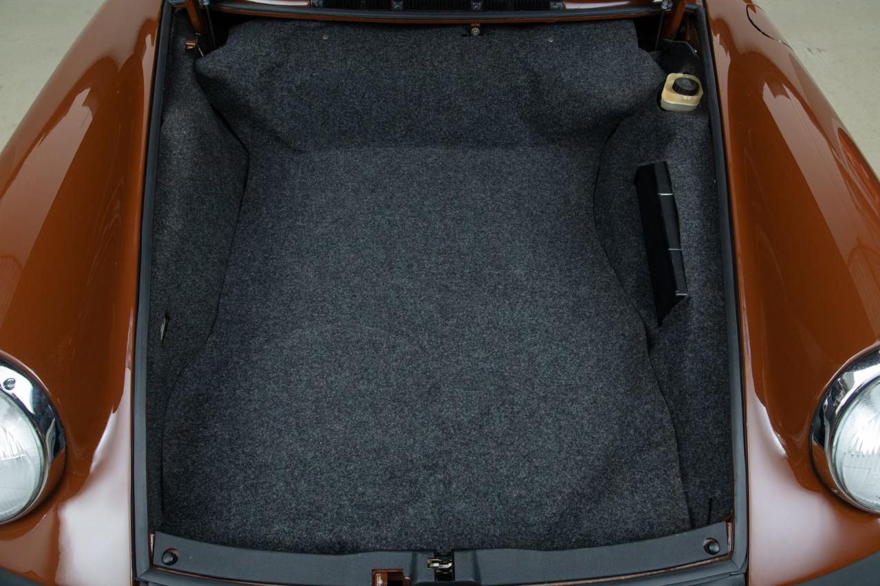 1976 Porsche 911 Carrera 2.7 MFI