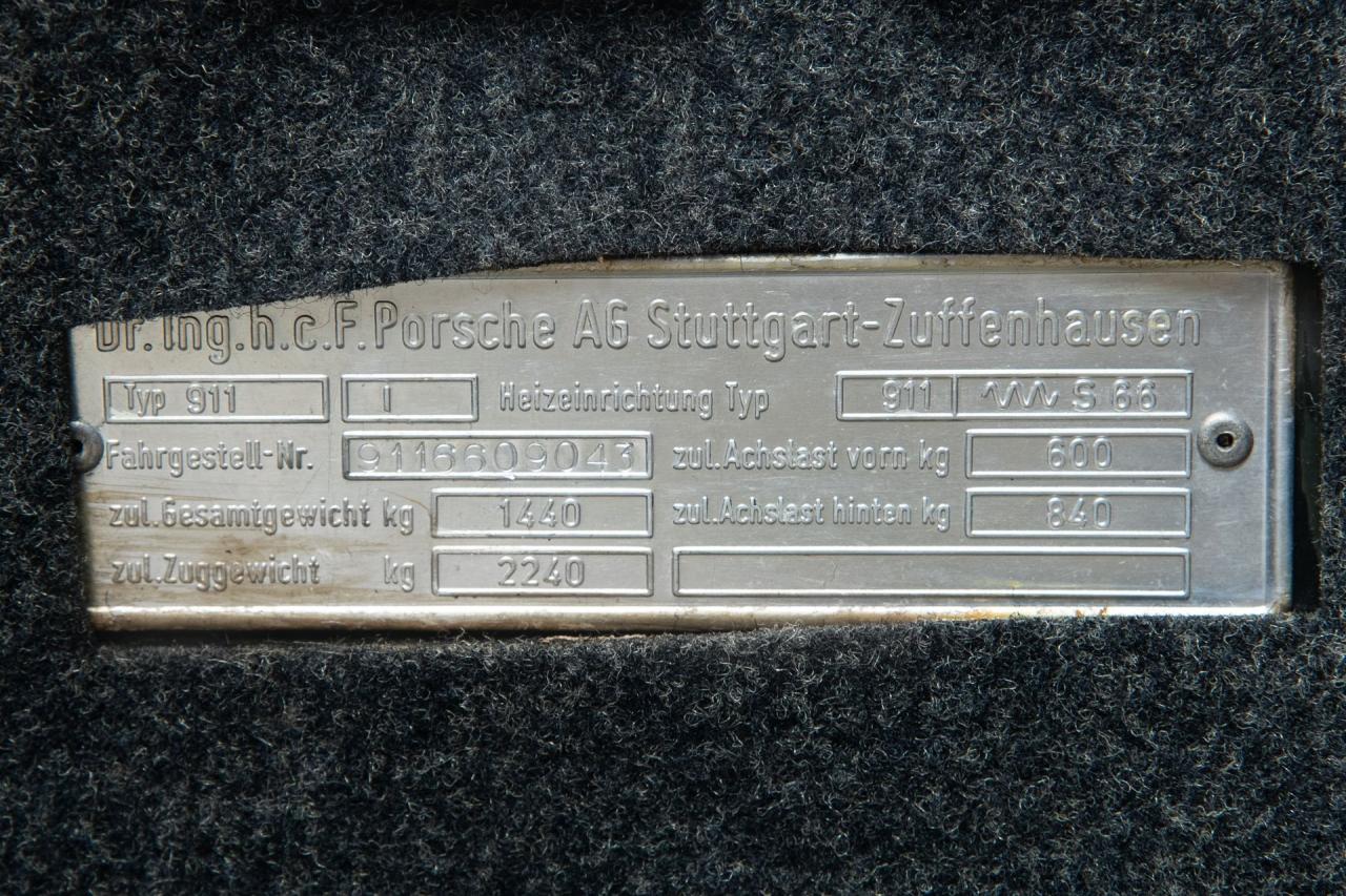 1976 Porsche 911 Carrera 2.7 MFI